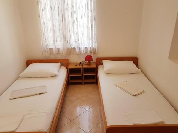Appartamento Ara-Mazic Baška Esterno foto